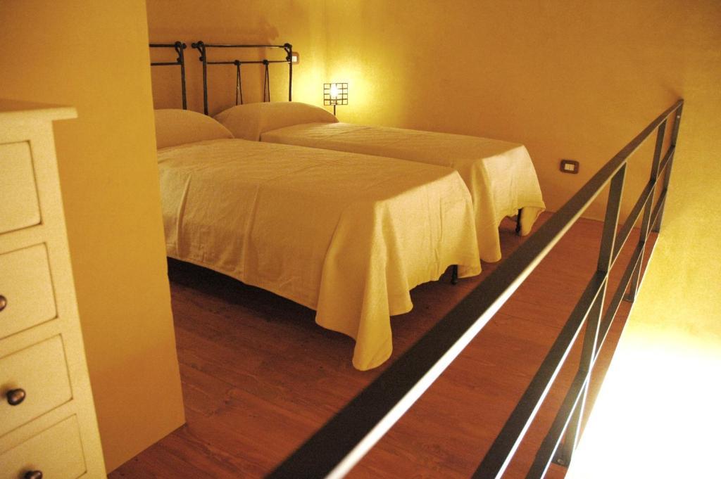 Bioagriturismo Antica Sena Milici Rom bilde