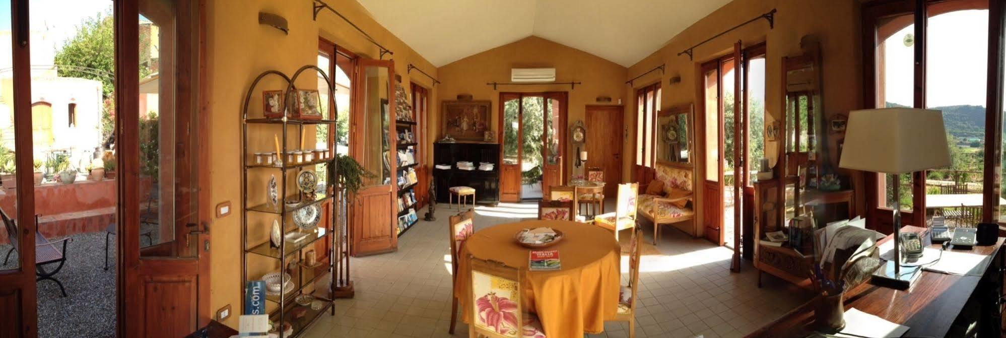 Bioagriturismo Antica Sena Milici Eksteriør bilde